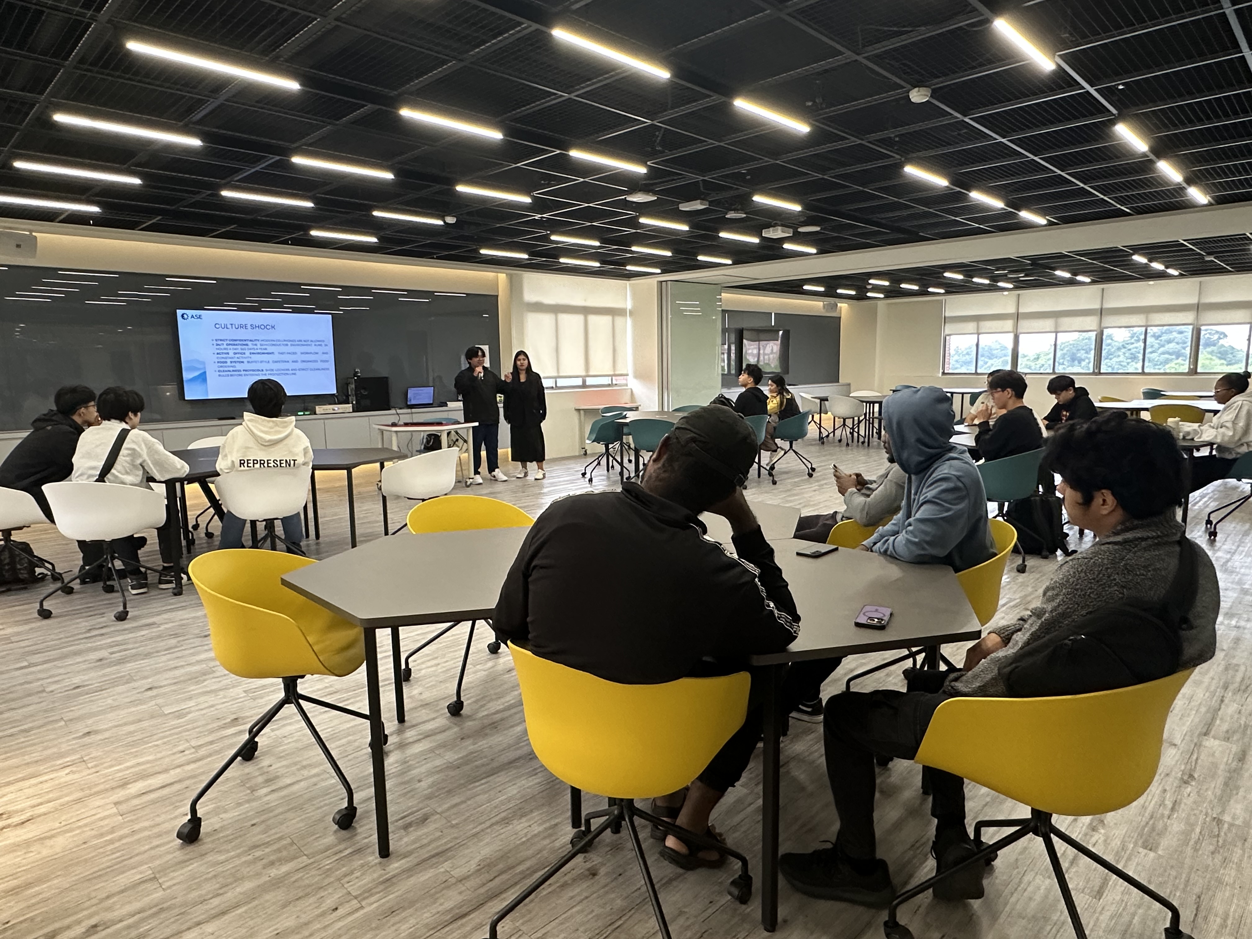 學長姐v.s.新鮮人經驗分享